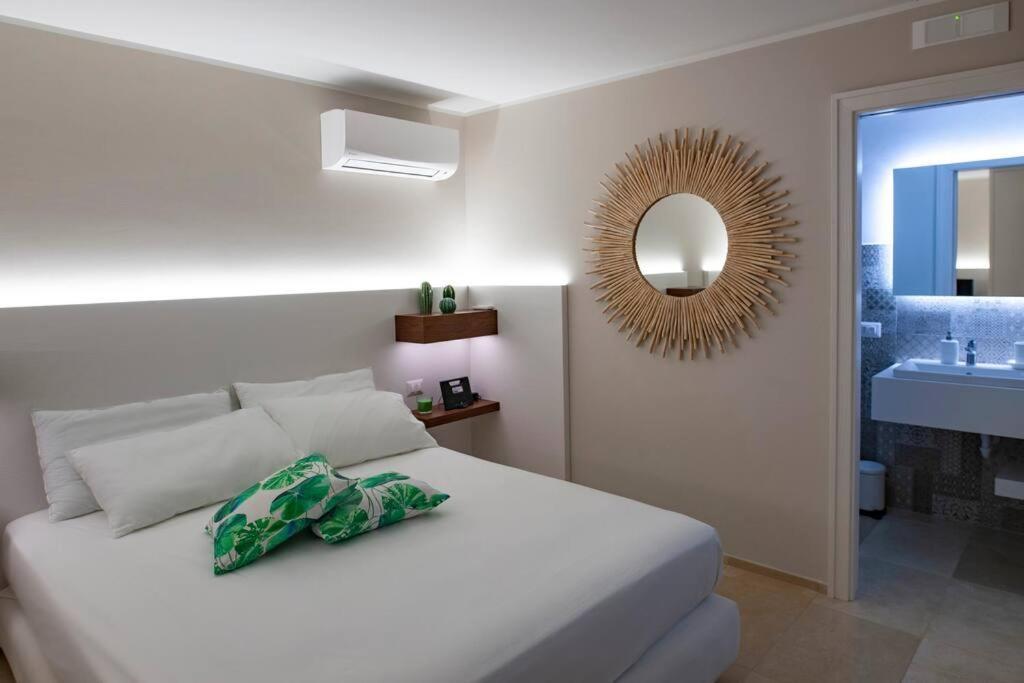 Spaziosa Villa Con Piscina E Giardino, פולינאנו א מארה מראה חיצוני תמונה