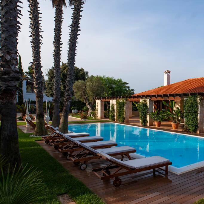 Spaziosa Villa Con Piscina E Giardino, פולינאנו א מארה מראה חיצוני תמונה